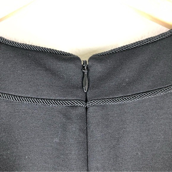 Trina Turk Black Sleeveless Sheath Dress Scoop Neck 4 - Picture 7 of 10